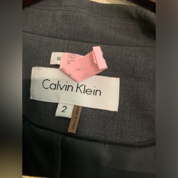 Calvin Klein Grey Women’s Pant Suit and Blazer - Picture 4 of 5